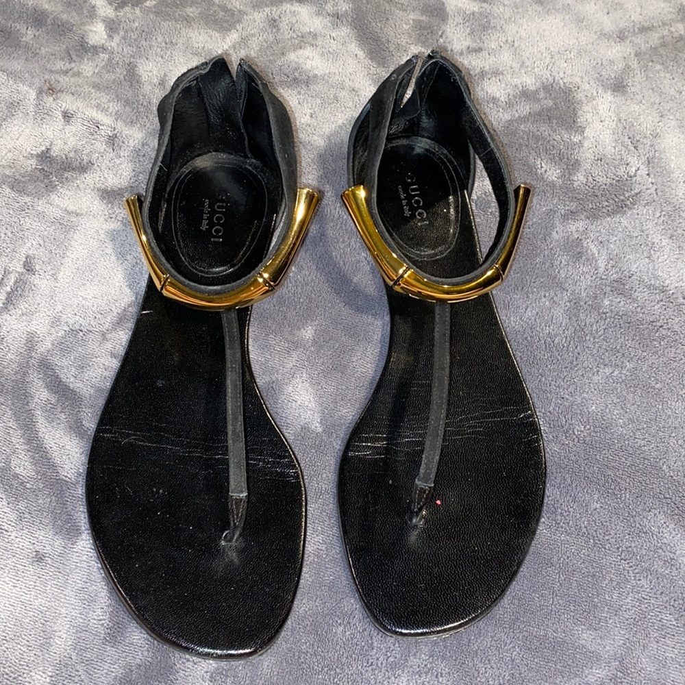 Gucci Black Suede Thong Sandal